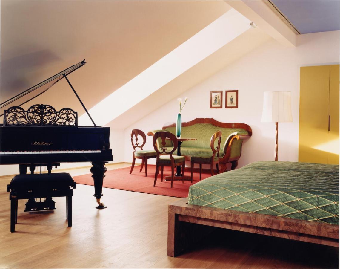 Hotel Greif, A Member Of Design Hotels Bolzano Ngoại thất bức ảnh
