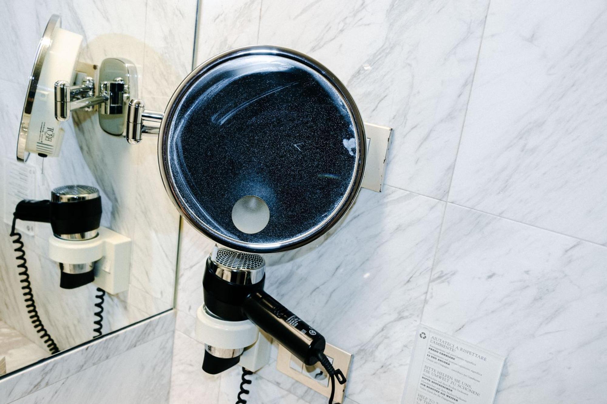 Hotel Greif, A Member Of Design Hotels Bolzano Ngoại thất bức ảnh
