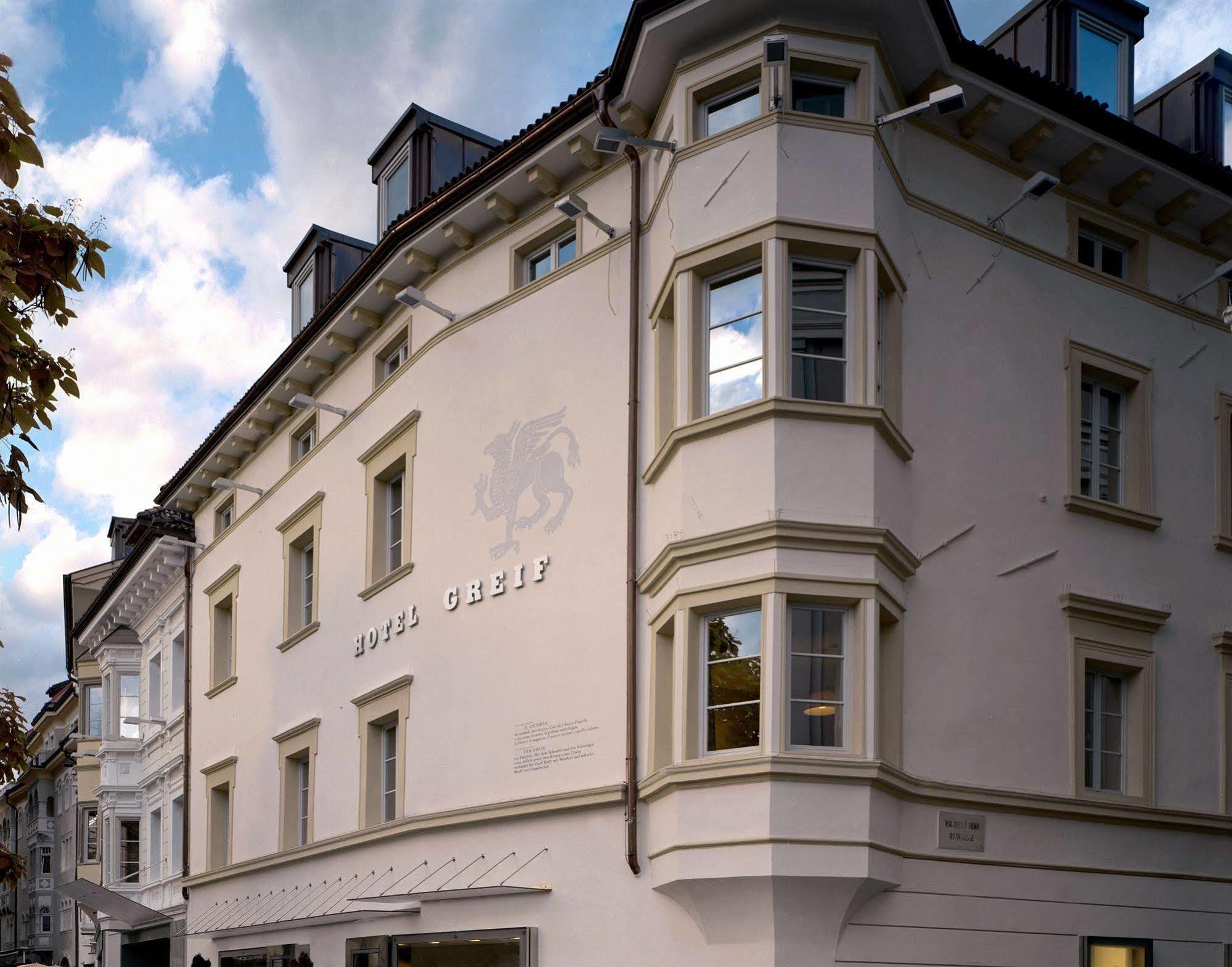 Hotel Greif, A Member Of Design Hotels Bolzano Ngoại thất bức ảnh