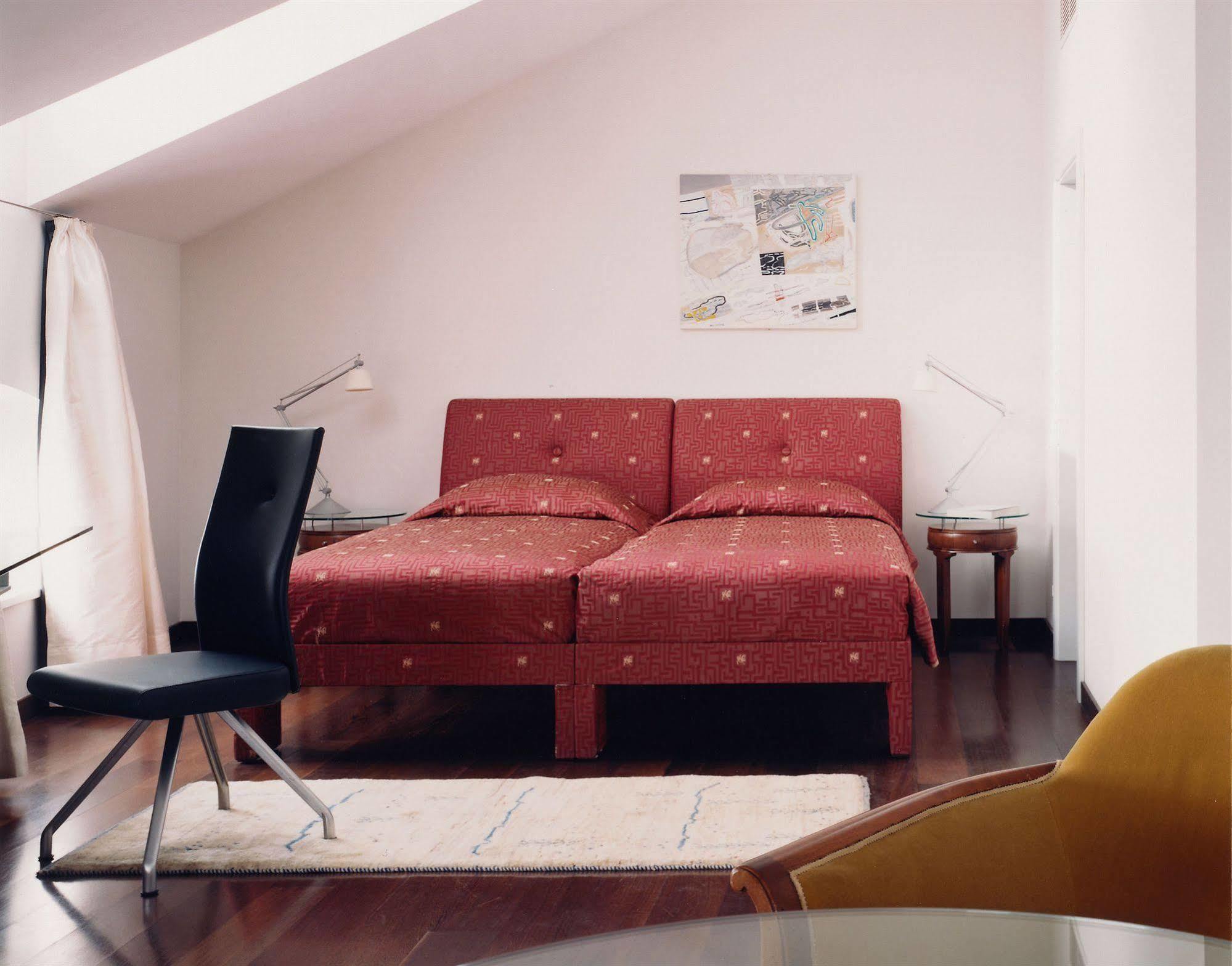 Hotel Greif, A Member Of Design Hotels Bolzano Ngoại thất bức ảnh