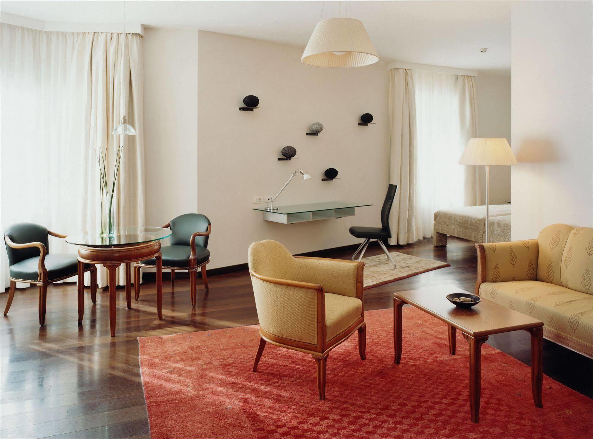 Hotel Greif, A Member Of Design Hotels Bolzano Nội địa bức ảnh